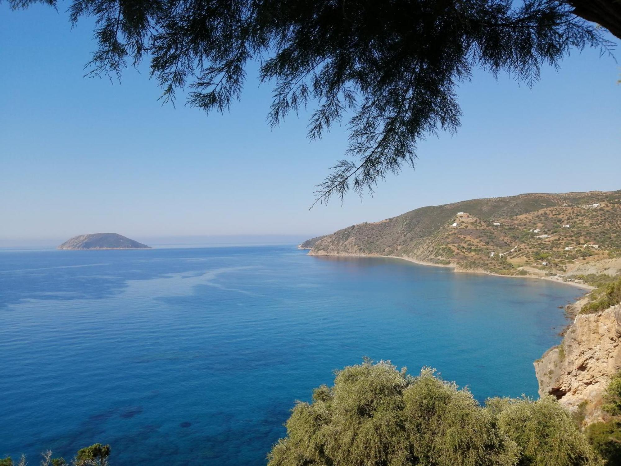 Secret Summer Havens - Perfectly Secluded Getaways Vasilítsion Extérieur photo